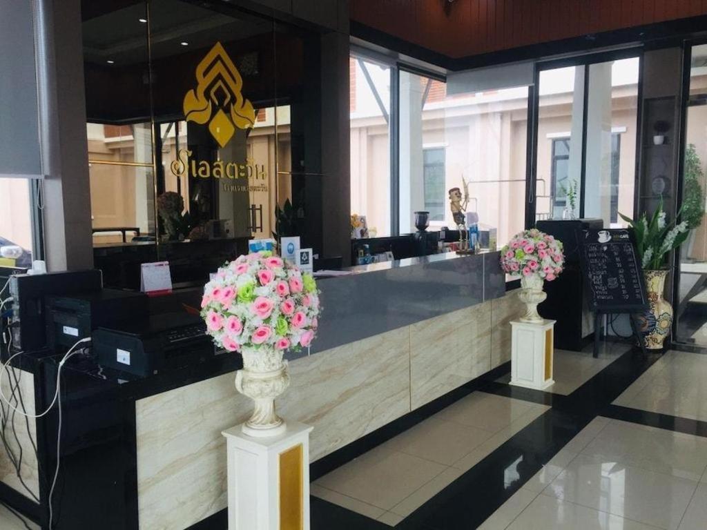 S-Tawan Hotel & Convention Maha Sarakham Luaran gambar