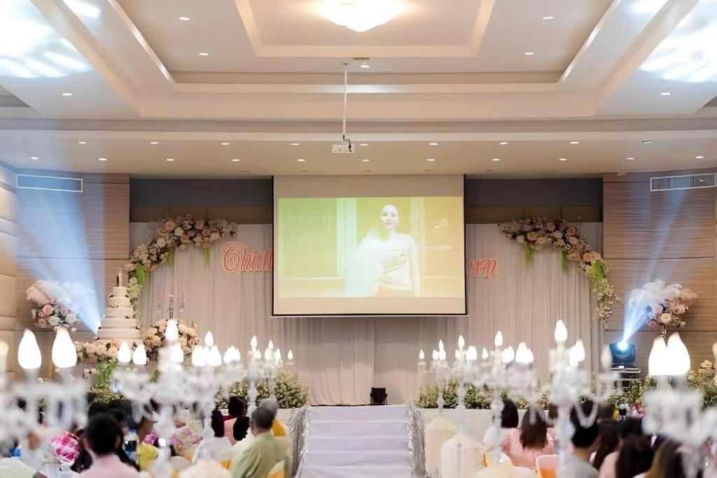 S-Tawan Hotel & Convention Maha Sarakham Luaran gambar