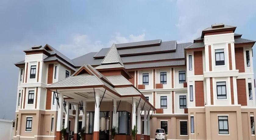 S-Tawan Hotel & Convention Maha Sarakham Luaran gambar