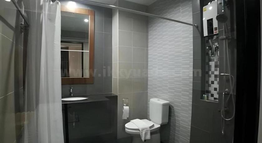 S-Tawan Hotel & Convention Maha Sarakham Luaran gambar