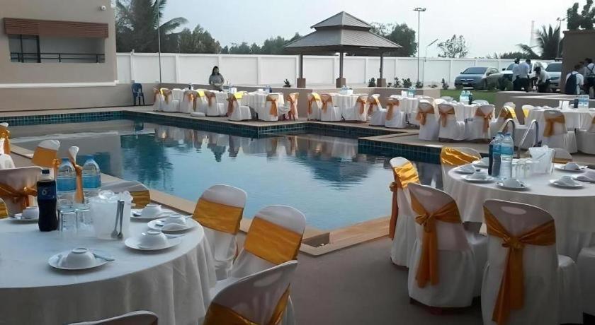 S-Tawan Hotel & Convention Maha Sarakham Luaran gambar